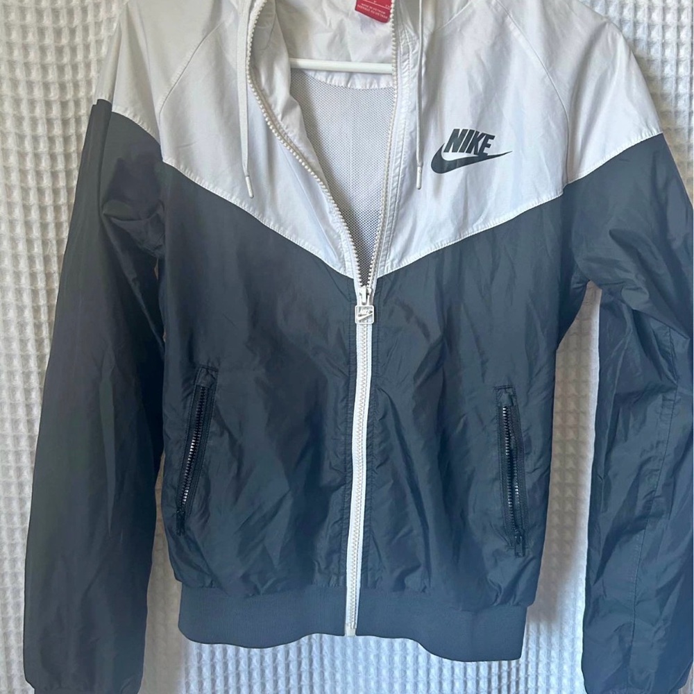 Nike Black and White Windbreaker Jacket